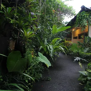 house-sari-gong-and.ubudhotelsnow.com/